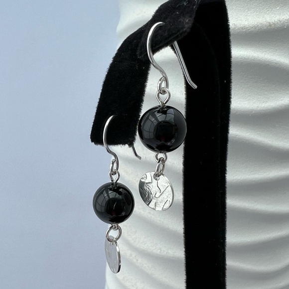 Artisan Black Onyx with Embossed Sterling Silver Disk Earrings - Picture 9 of 15